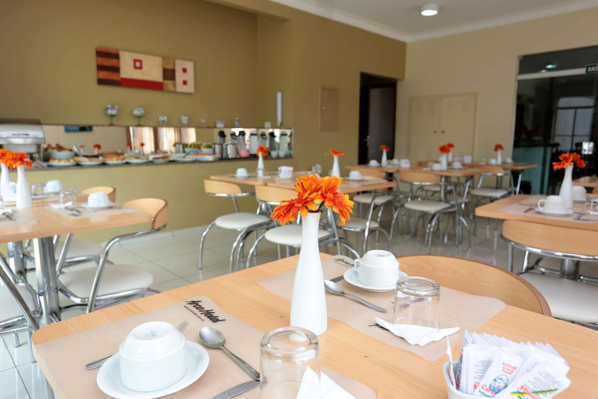 Agua Branca Park Hotel Araçatuba Eksteriør billede